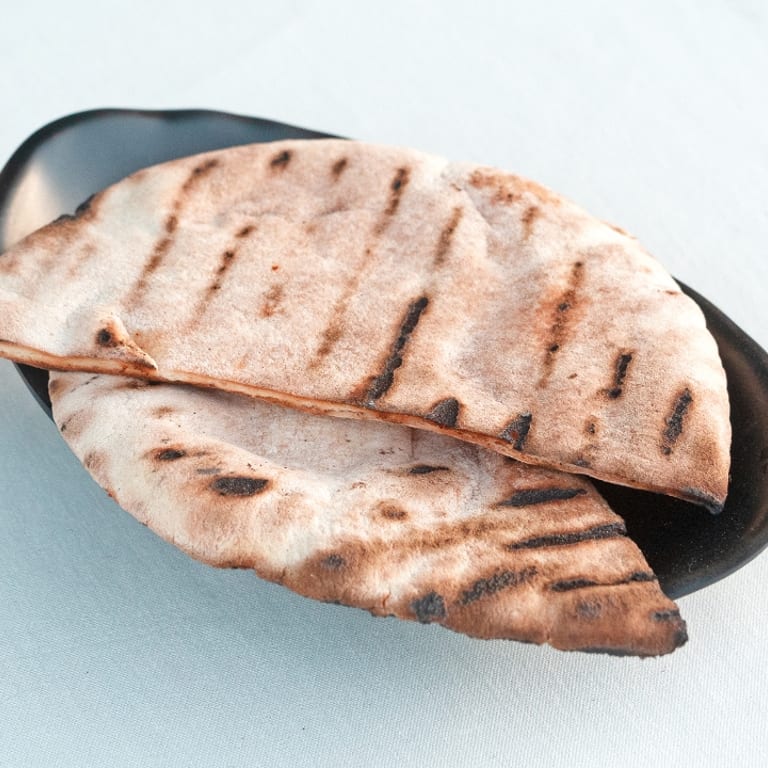 Delicious Pita Bread: A Mediterranean Must-Have